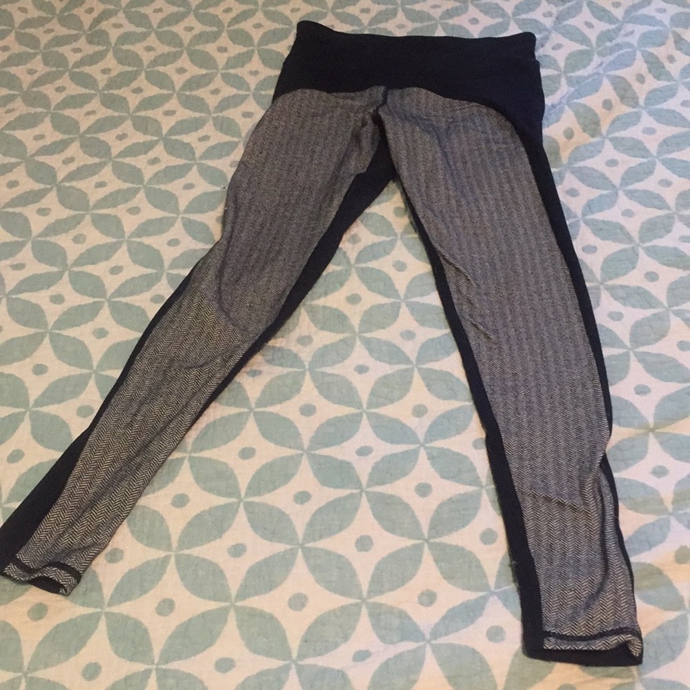 American eagle active capris